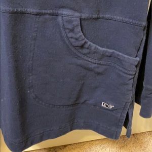 Vineyard vines long hooded sweat shirt size S